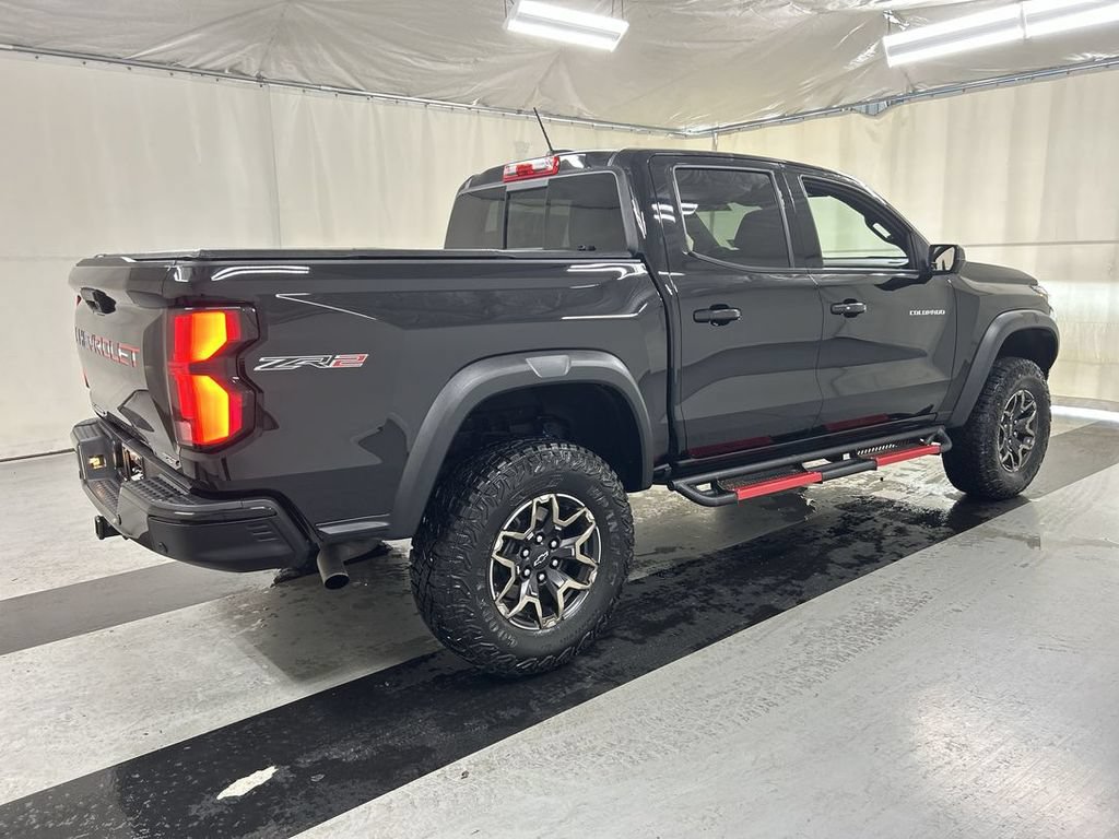 Certified 2024 Chevrolet Colorado ZR2 w/ Technology Package AWD/4WD image 2