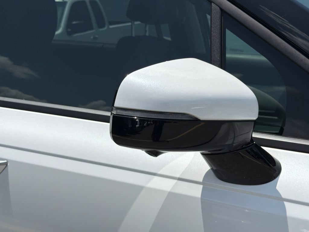 Certified 2024 Kia Carnival SX Prestige FWD image 10