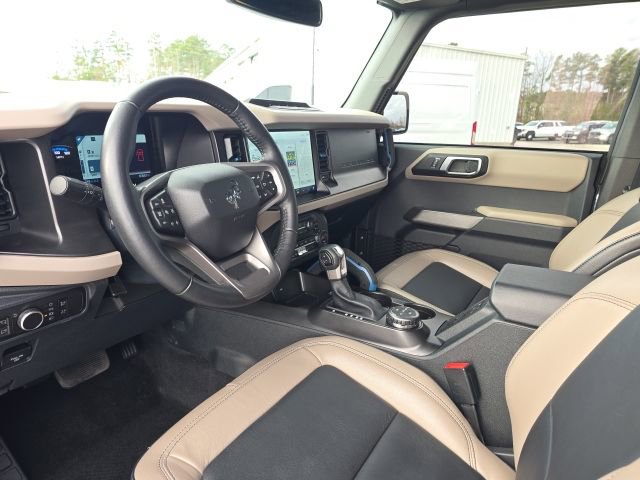 Used 2023 Ford Bronco Wildtrak image 23