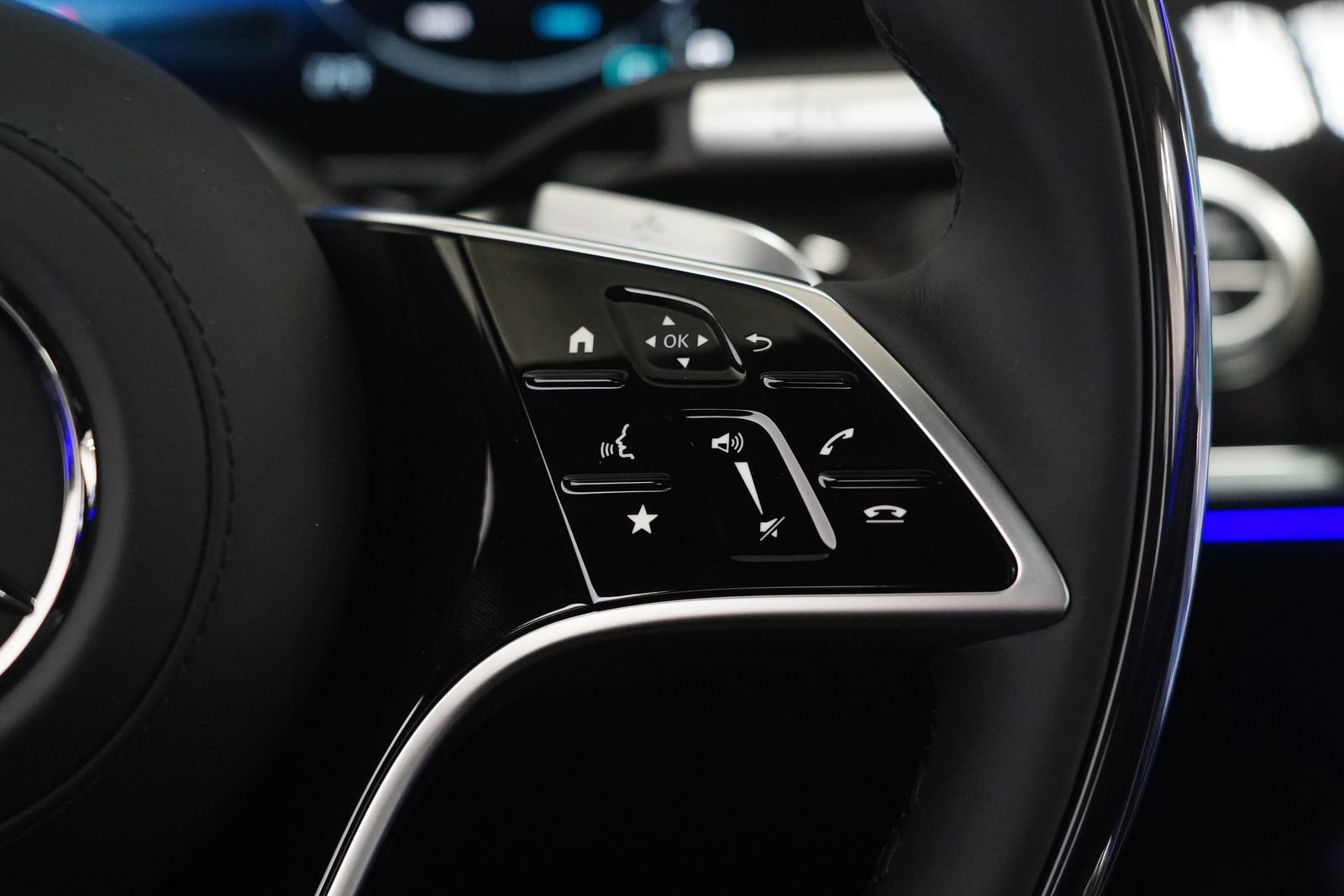 New 2026 Mercedes-Benz S 580 4MATIC Sedan image 21