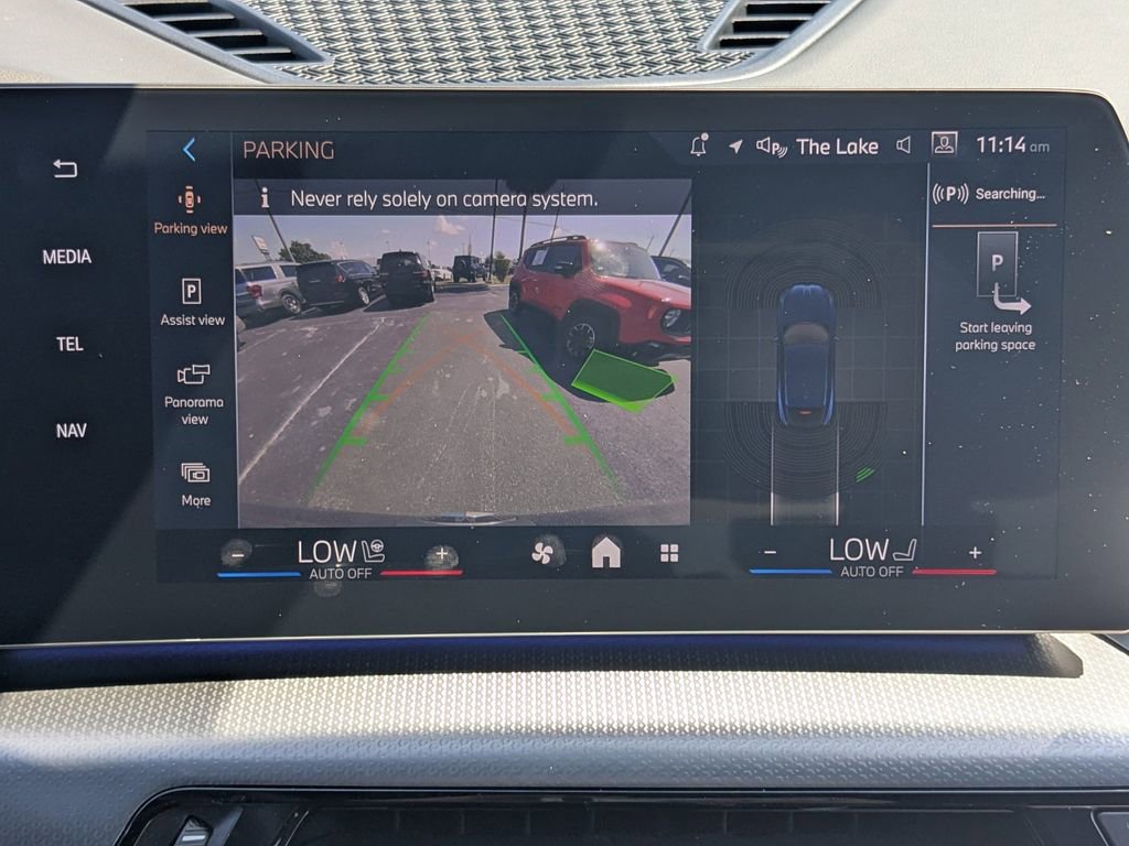 Used 2025 BMW X2 xDrive28i w/ M Sport Package AWD/4WD image 30