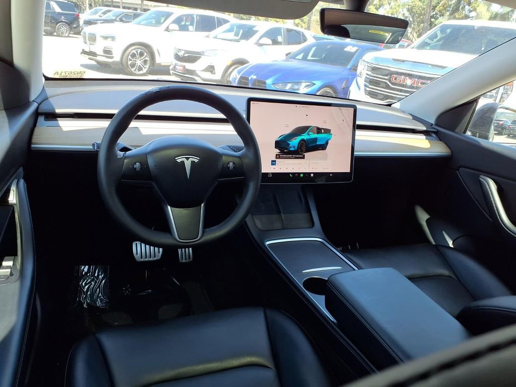 Used 2022 Tesla Model Y Performance image 14