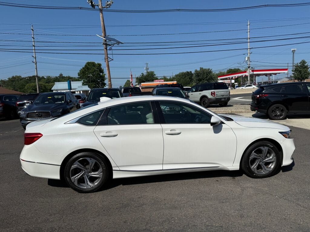 Used 2018 Honda Accord EX-L image 7