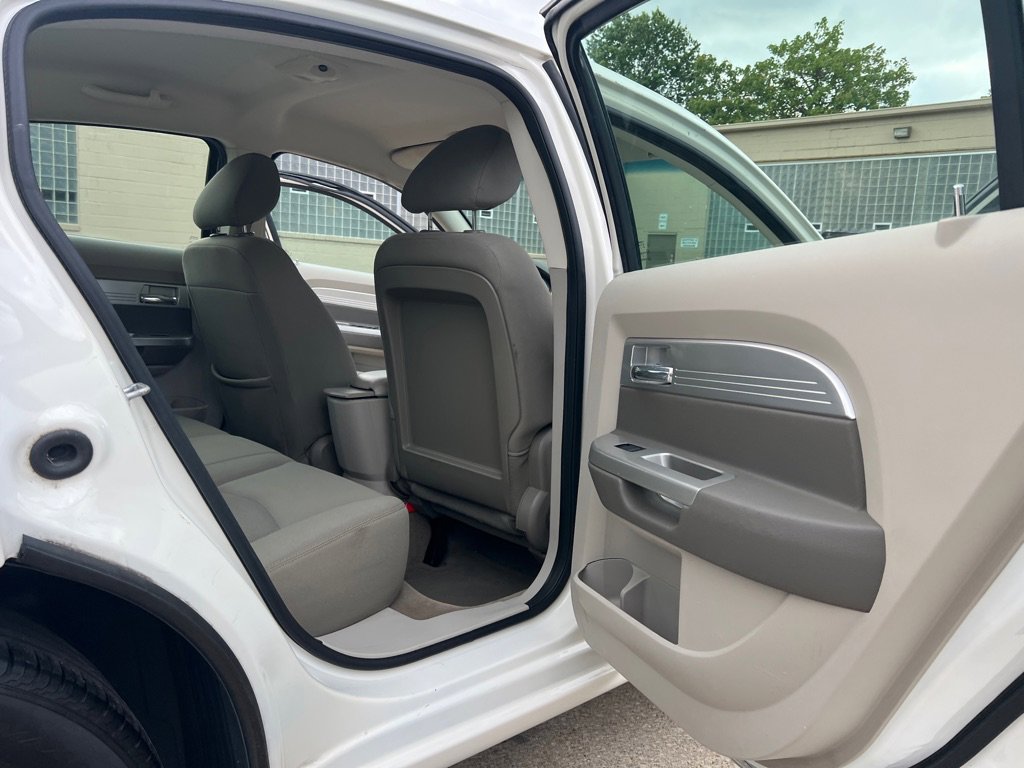 Used 2009 Chrysler Sebring Touring image 12