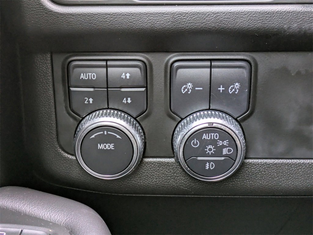 Used 2021 GMC Yukon AT4 w/ Rear Media and Nav Package image 39