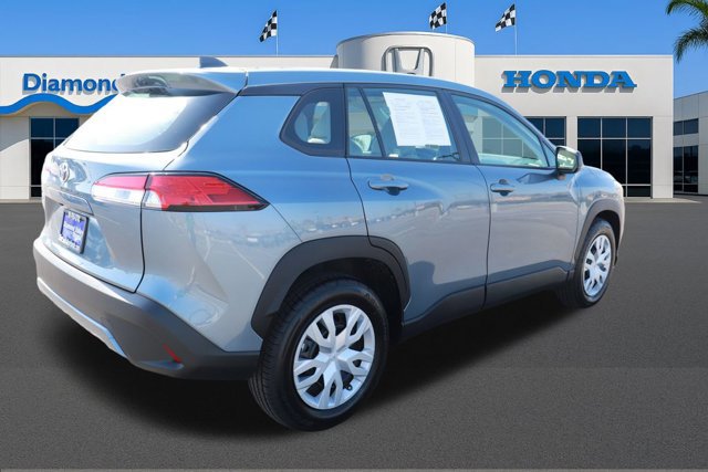 Used 2023 Toyota Corolla Cross L image 6