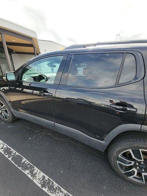 Used 2021 GMC Acadia SLT w/ Elevation Edition AWD/4WD image 17