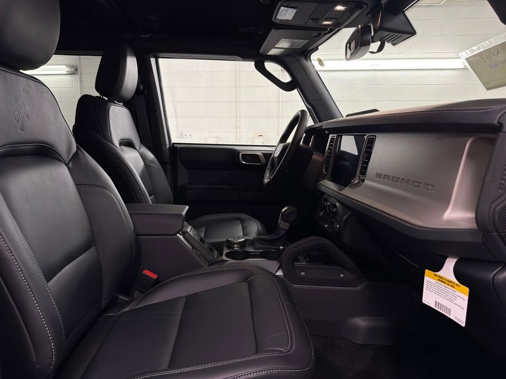 New 2026 Ford Bronco Outer Banks w/ Sasquatch Package image 28