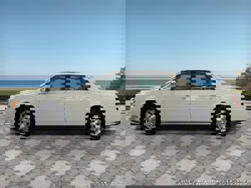 Used 2001 Cadillac De Ville w/ Comfort/Convenience Pkg image 5