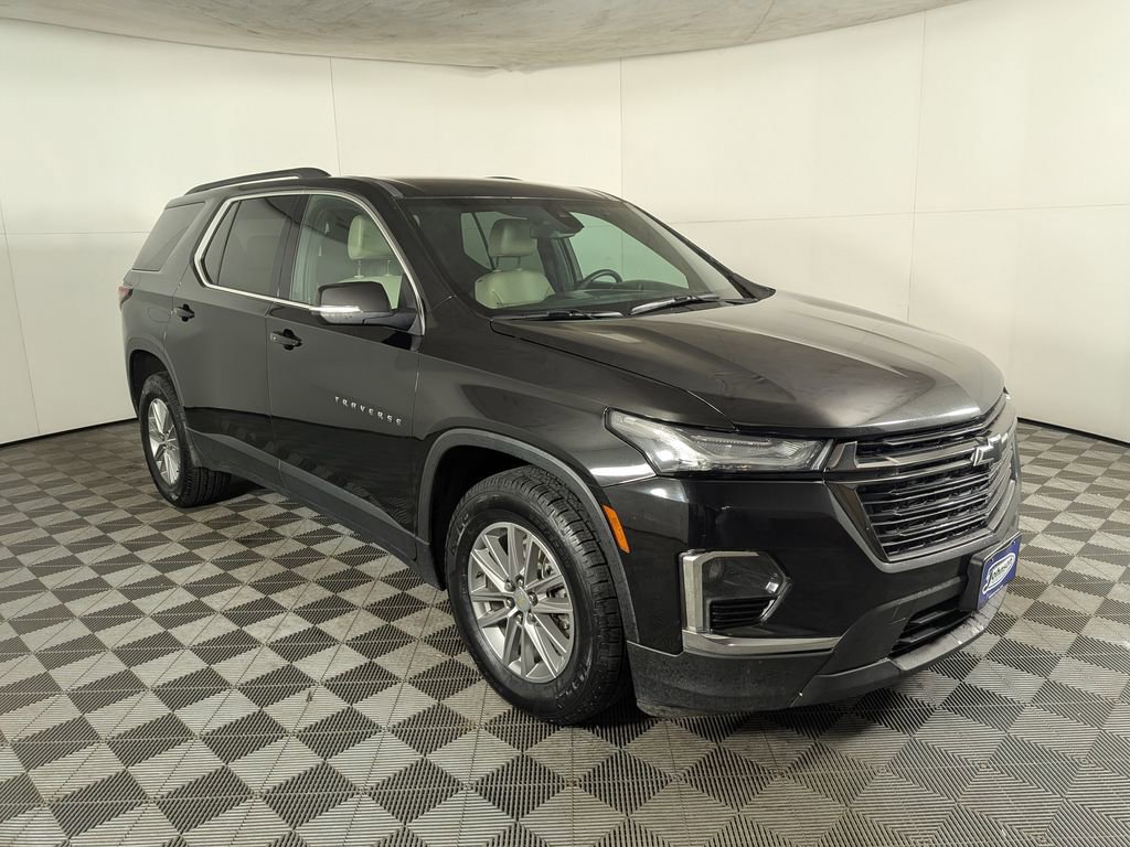 Used 2022 Chevrolet Traverse LT image 5