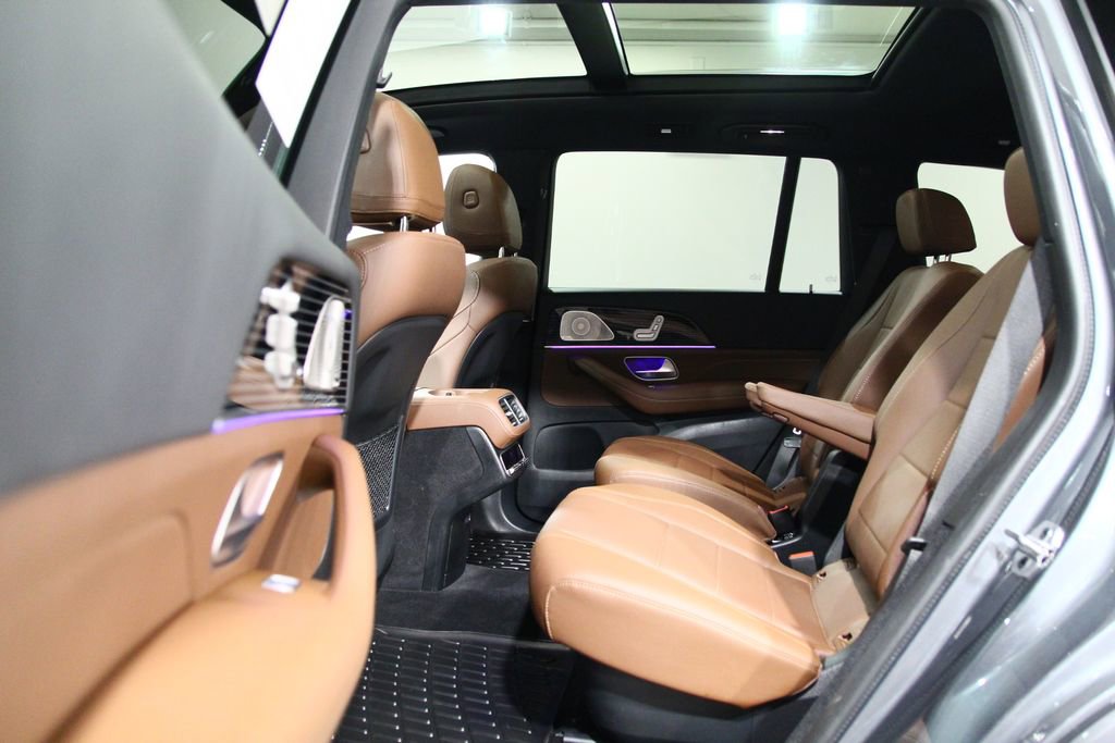 Certified 2024 Mercedes-Benz GLS 450 4MATIC image 29