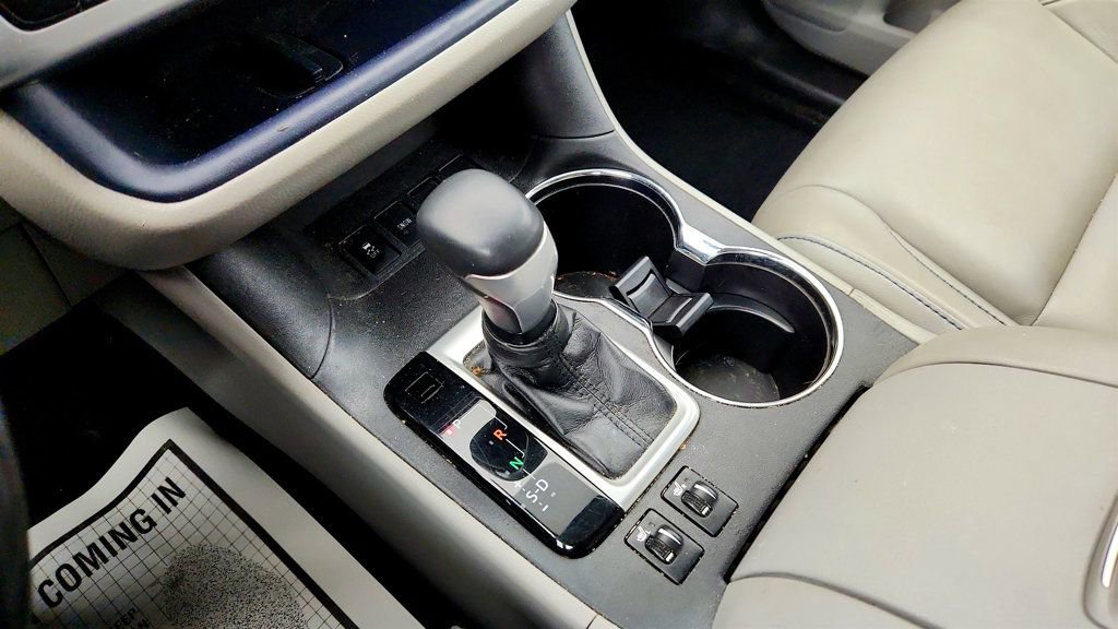 Used 2018 Toyota Highlander XLE FWD image 17
