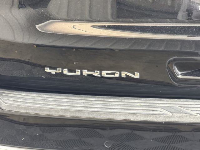 Used 2022 GMC Yukon Denali RWD image 26