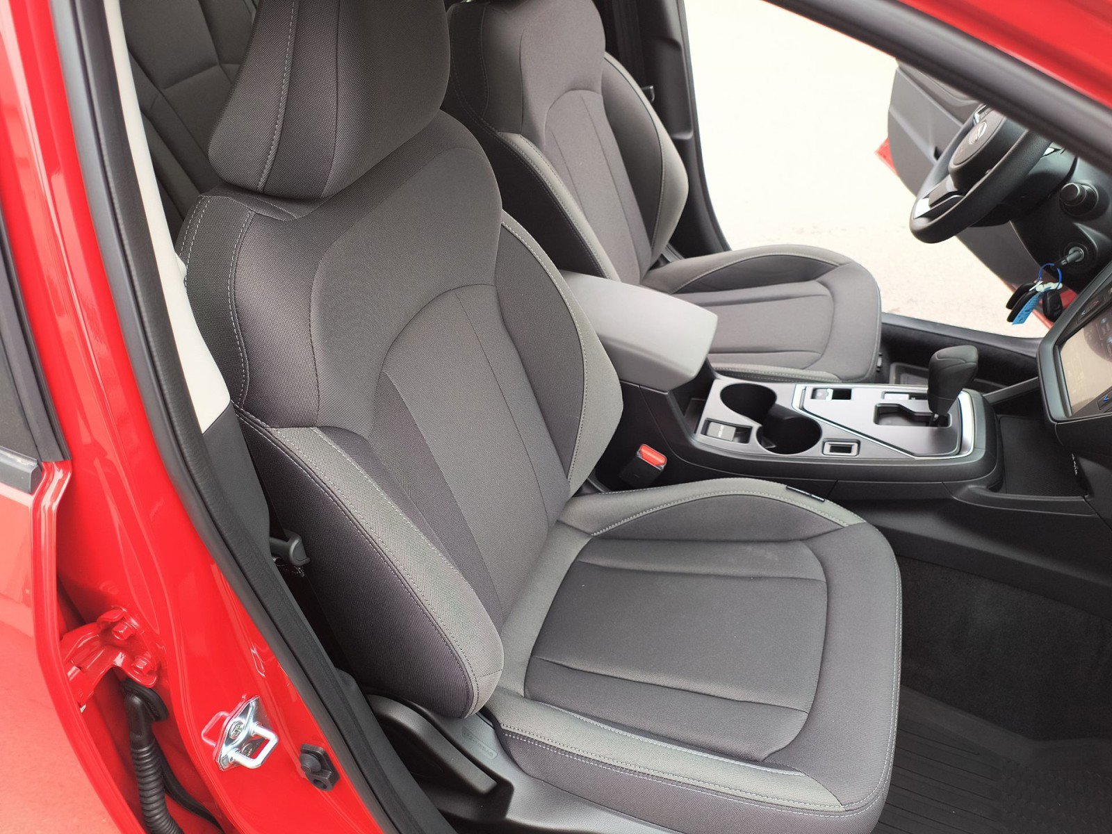 Certified 2025 Subaru Impreza 2.0i image 24