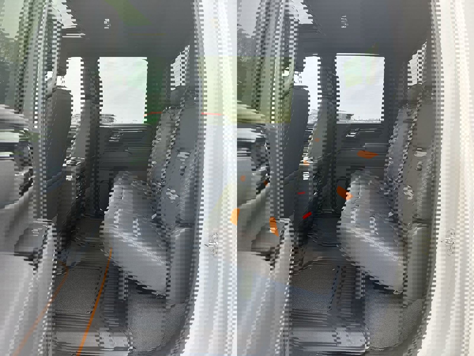 Used 2026 GMC Sierra 2500 AT4 w/ AT4 Premium Plus Package image 31