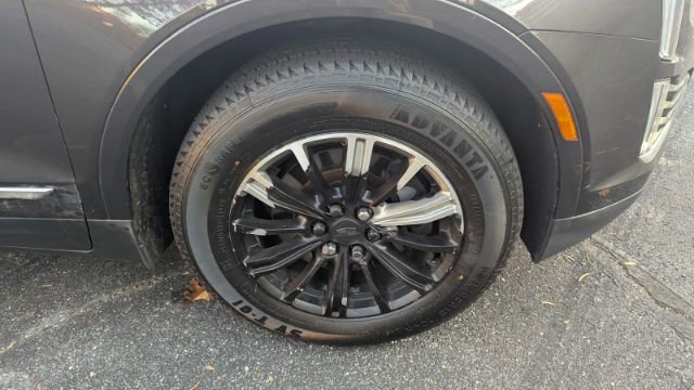 Used 2019 Cadillac XT5 Luxury image 11