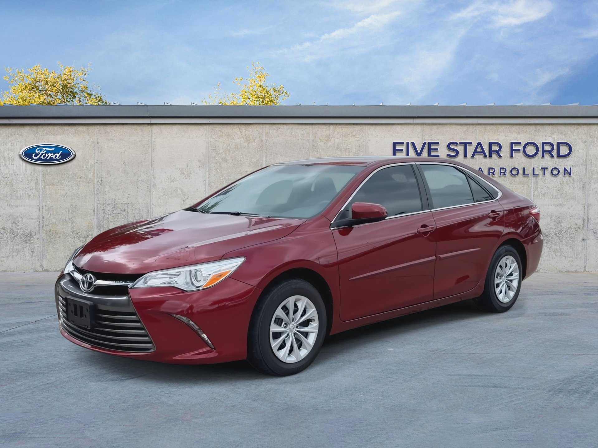 Used 2017 Toyota Camry LE FWD image 4