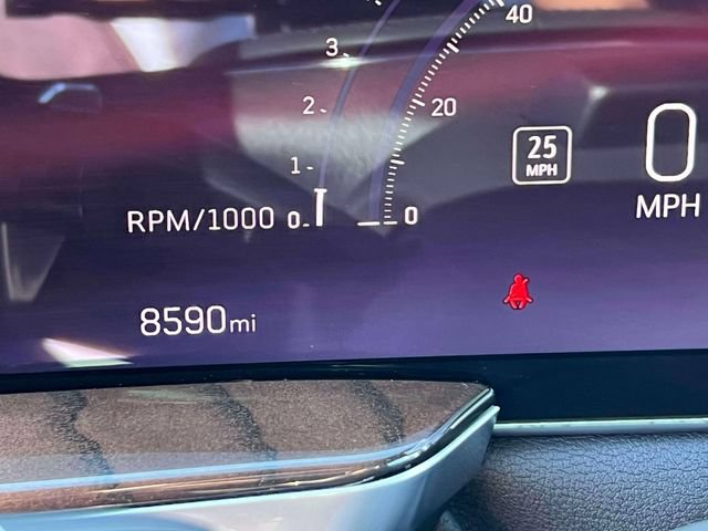 Certified 2025 Cadillac Escalade ESV Sport Platinum w/ LPO, ONYX Package AWD/4WD image 27