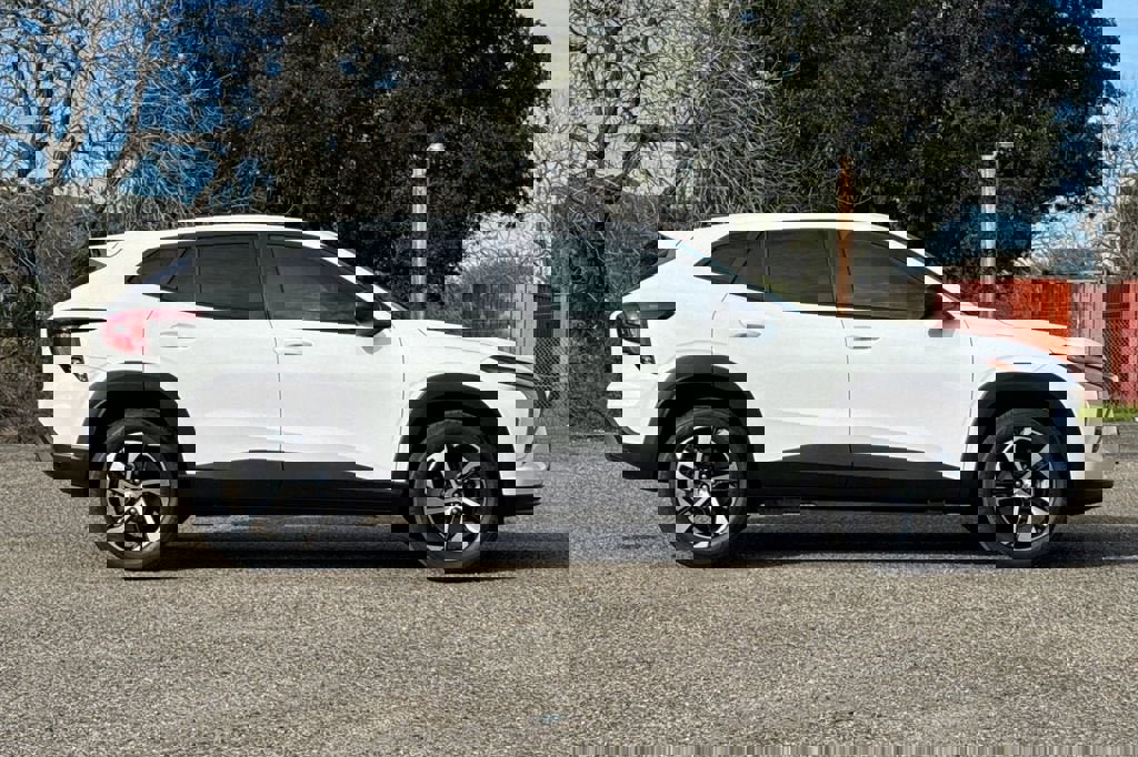 New 2026 Chevrolet Trax RS image 3