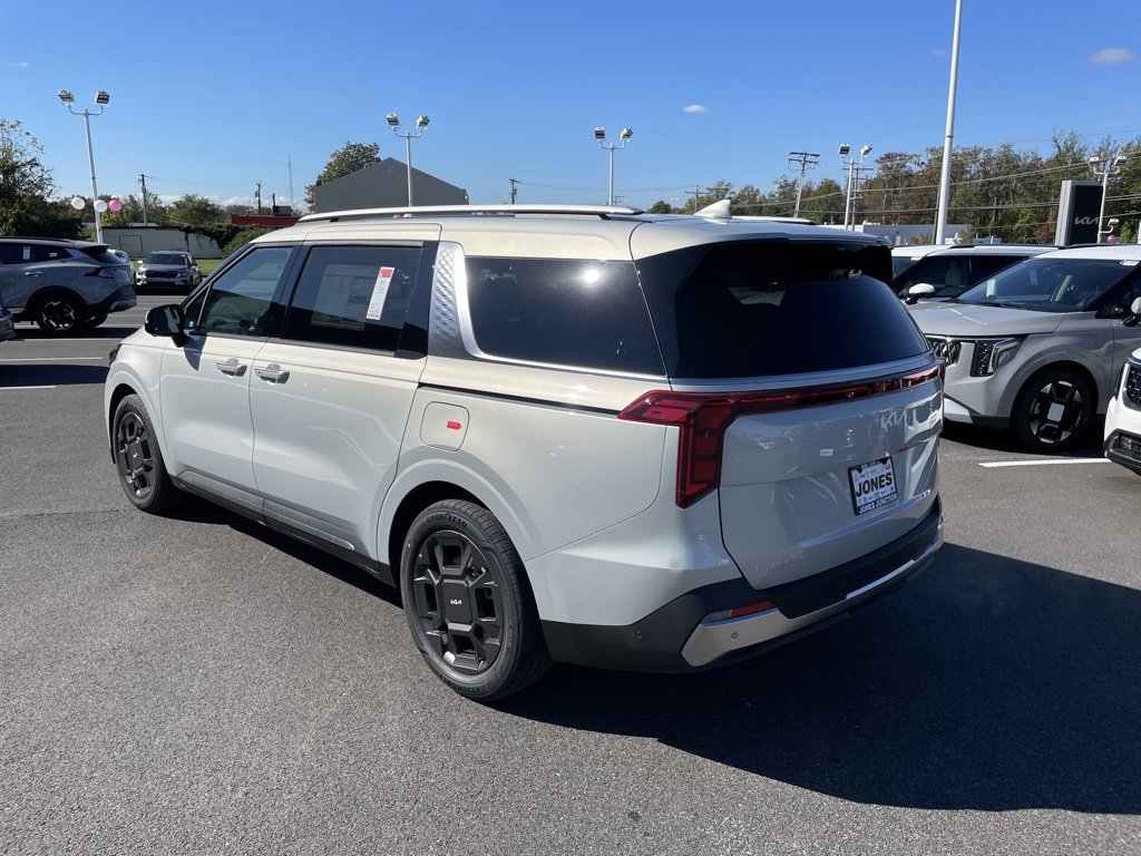 New 2026 Kia Carnival SX image 5