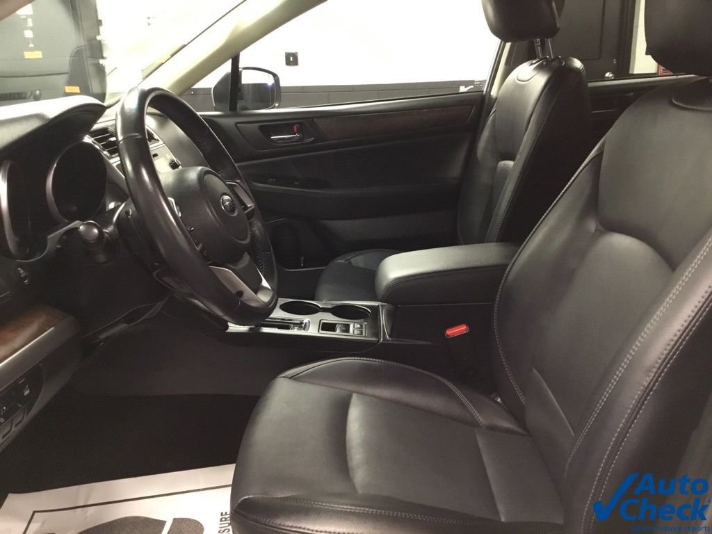 Used 2018 Subaru Outback 2.5i Limited AWD/4WD image 25