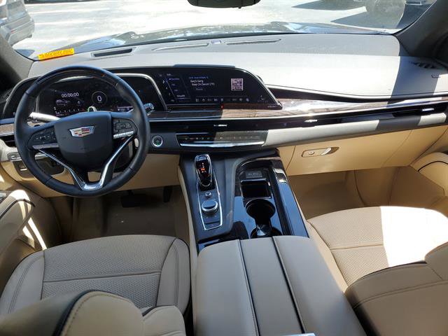 Certified 2023 Cadillac Escalade Premium Luxury w/ LPO, Radiant Package AWD/4WD image 19