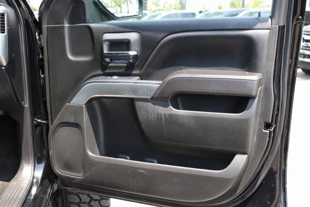 Used 2017 Chevrolet Silverado 1500 LT w/ Texas Edition image 38