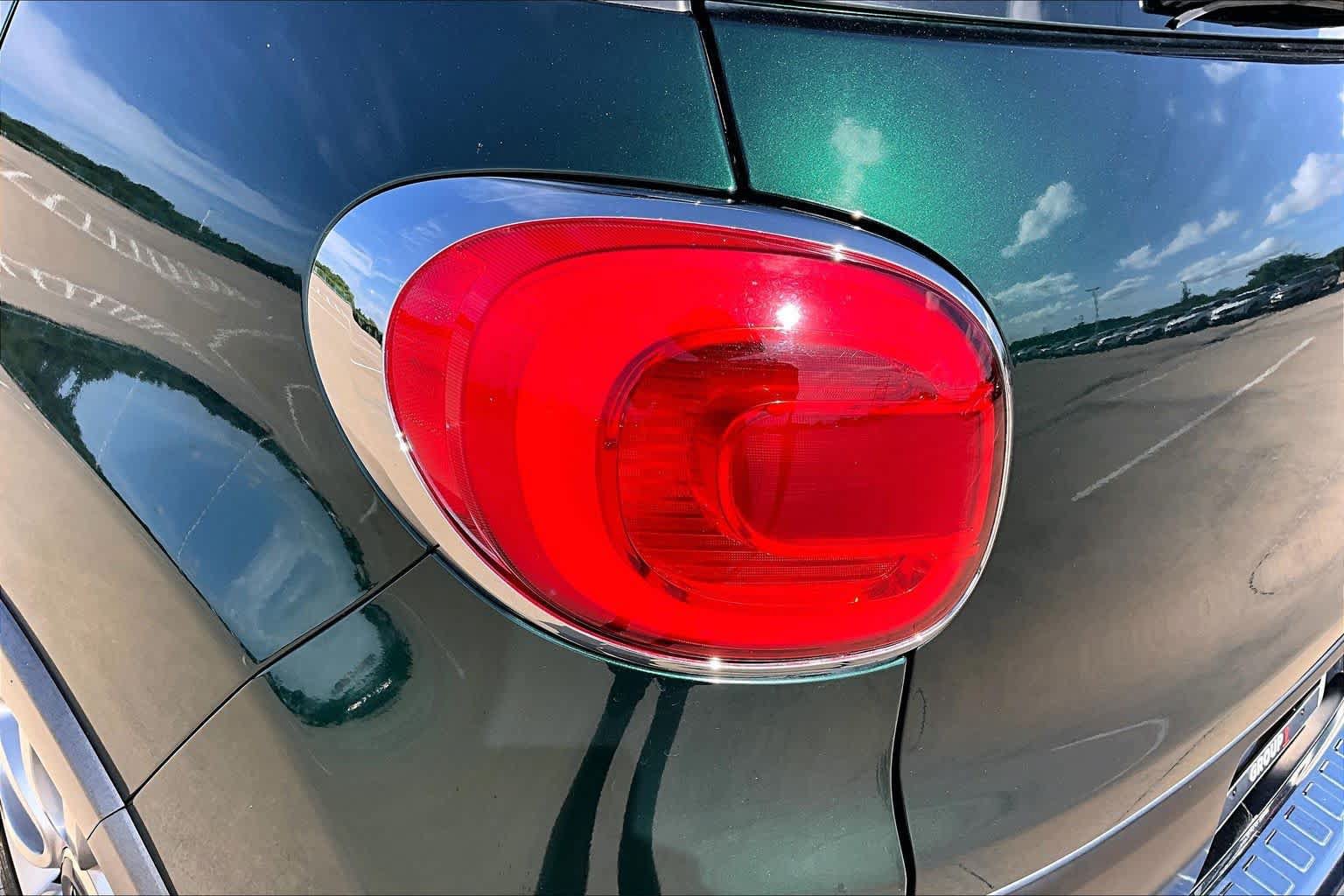 Used 2016 FIAT 500L Trekking FWD image 27