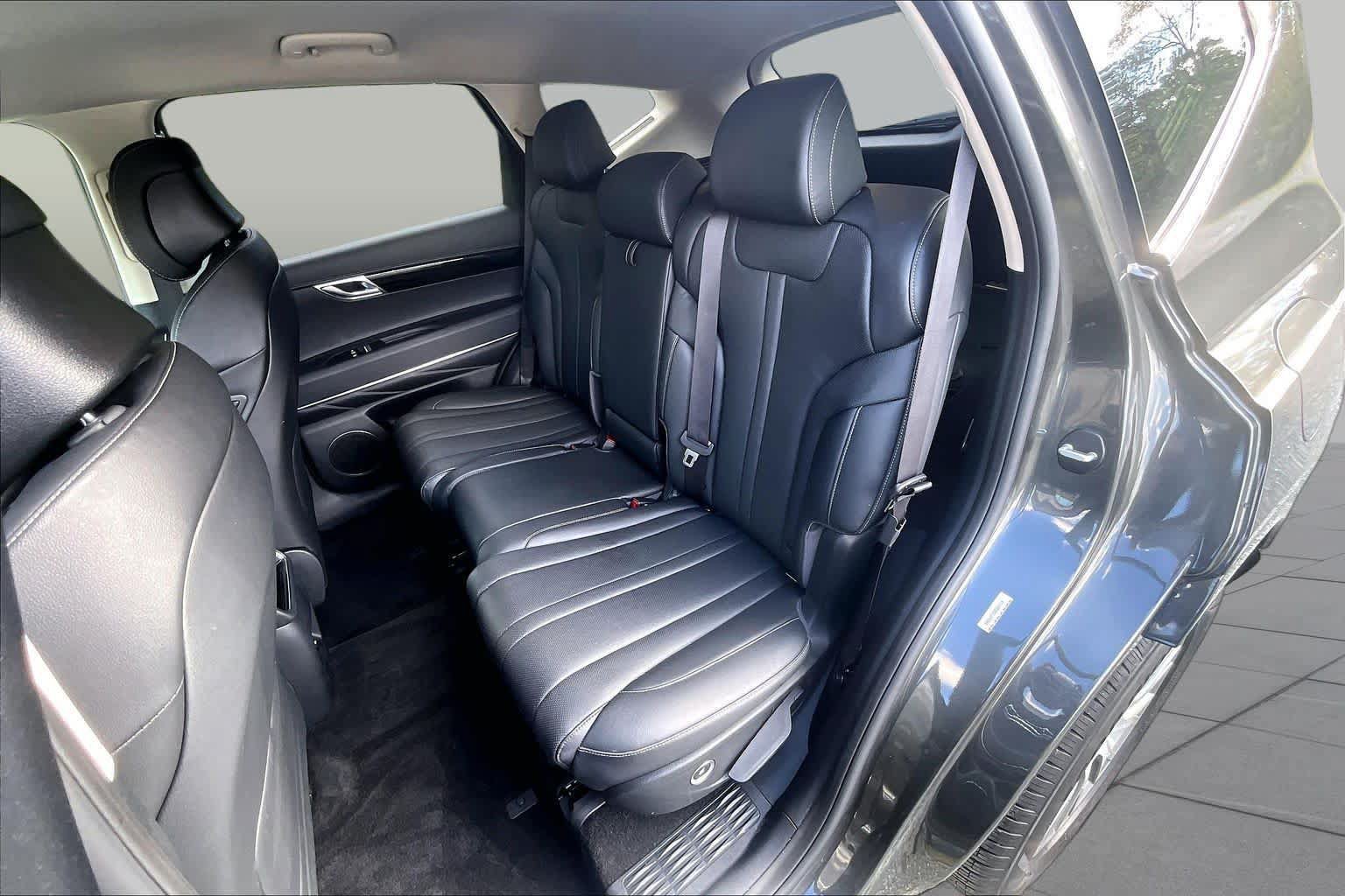 Used 2025 Genesis GV80 2.5T Standard AWD/4WD image 20