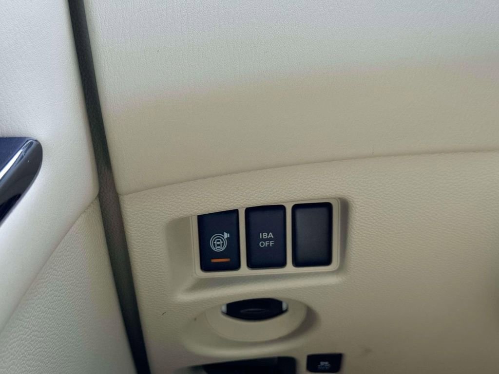 Used 2015 INFINITI QX50 AWD image 16