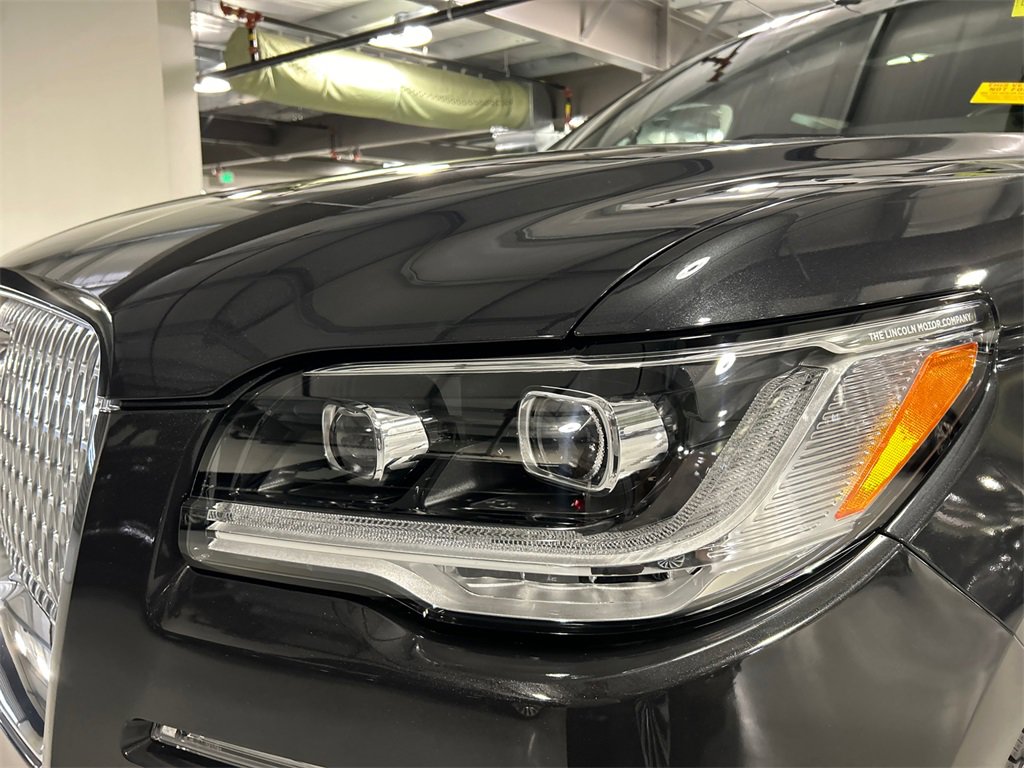 Certified 2022 Lincoln Navigator Reserve image 7