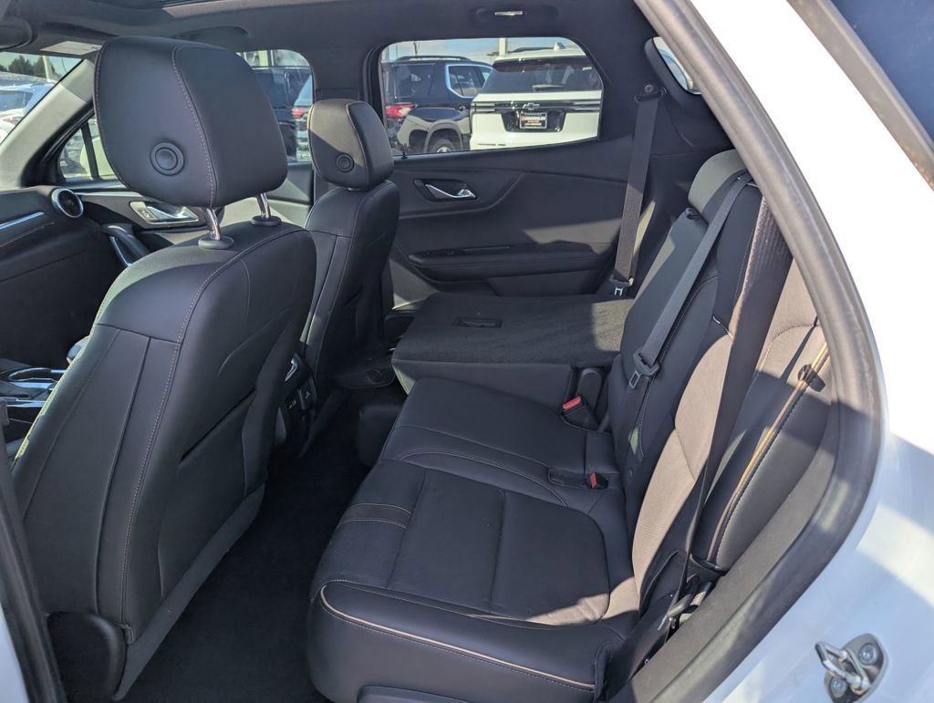 Used 2019 Chevrolet Blazer Premier w/ Sun and Wheels Package image 9