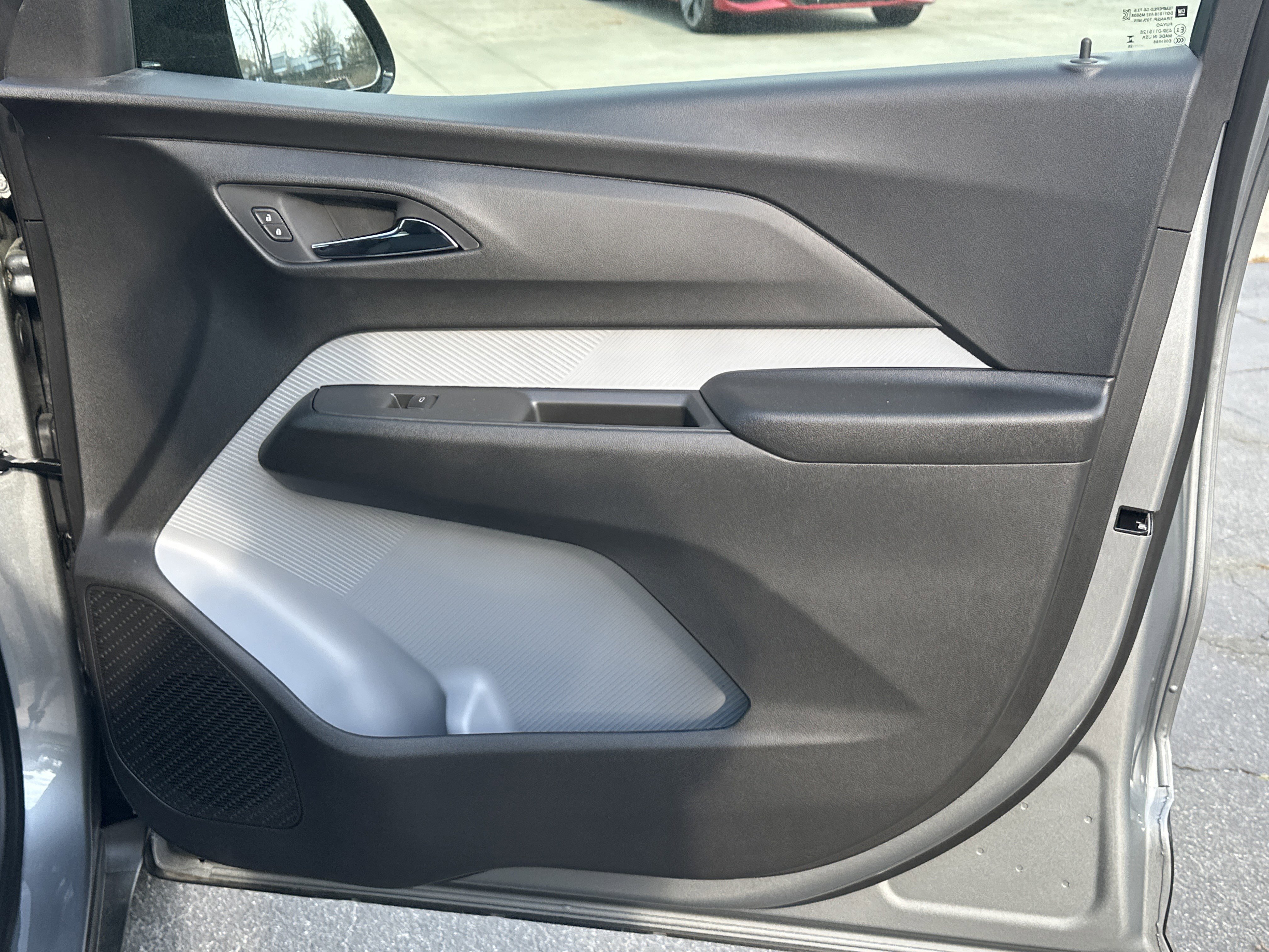 New 2027 Chevrolet Bolt RS w/ Technology Package image 16