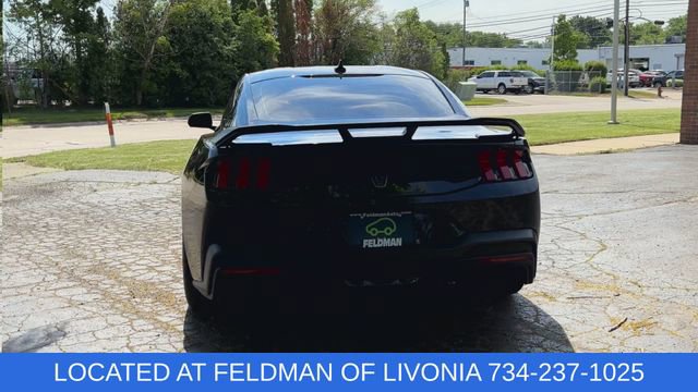 Used 2024 Ford Mustang Dark Horse RWD image 7