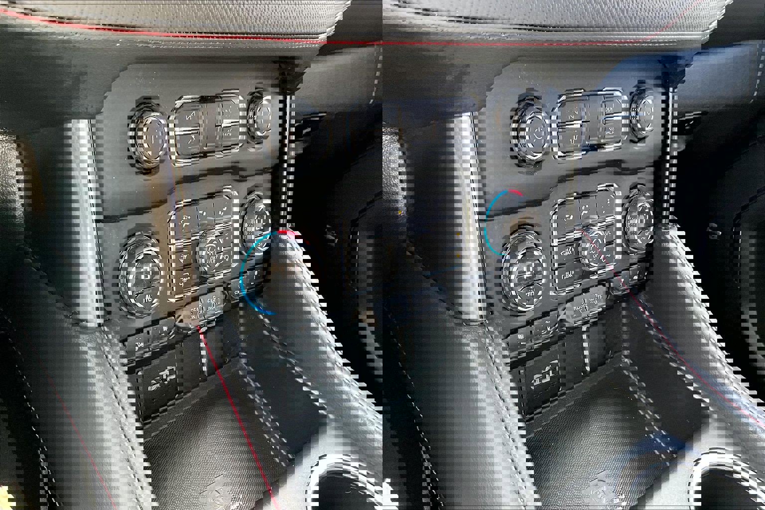 Certified 2024 Chevrolet Suburban RST w/ Luxury Package image 25