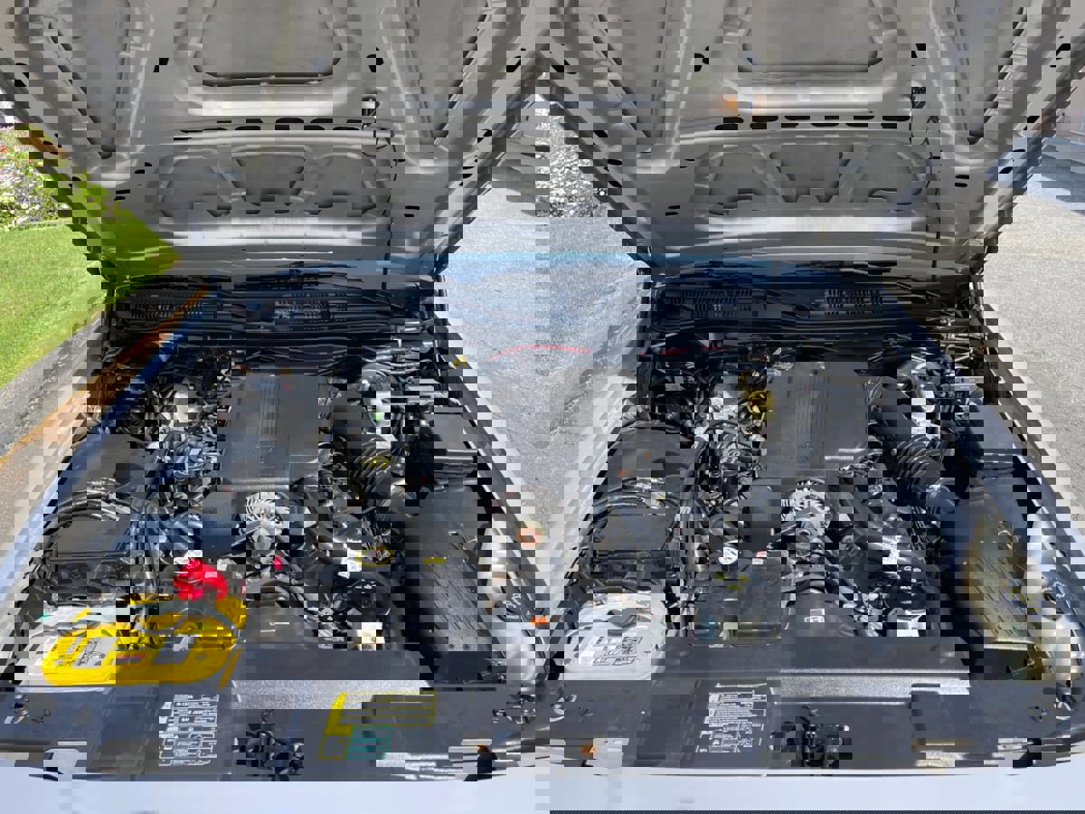 Used 2004 Ford Crown Victoria Police Interceptor RWD image 30