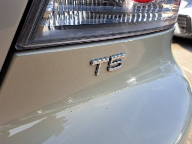 Used 2007 Volvo C70 T5 image 23