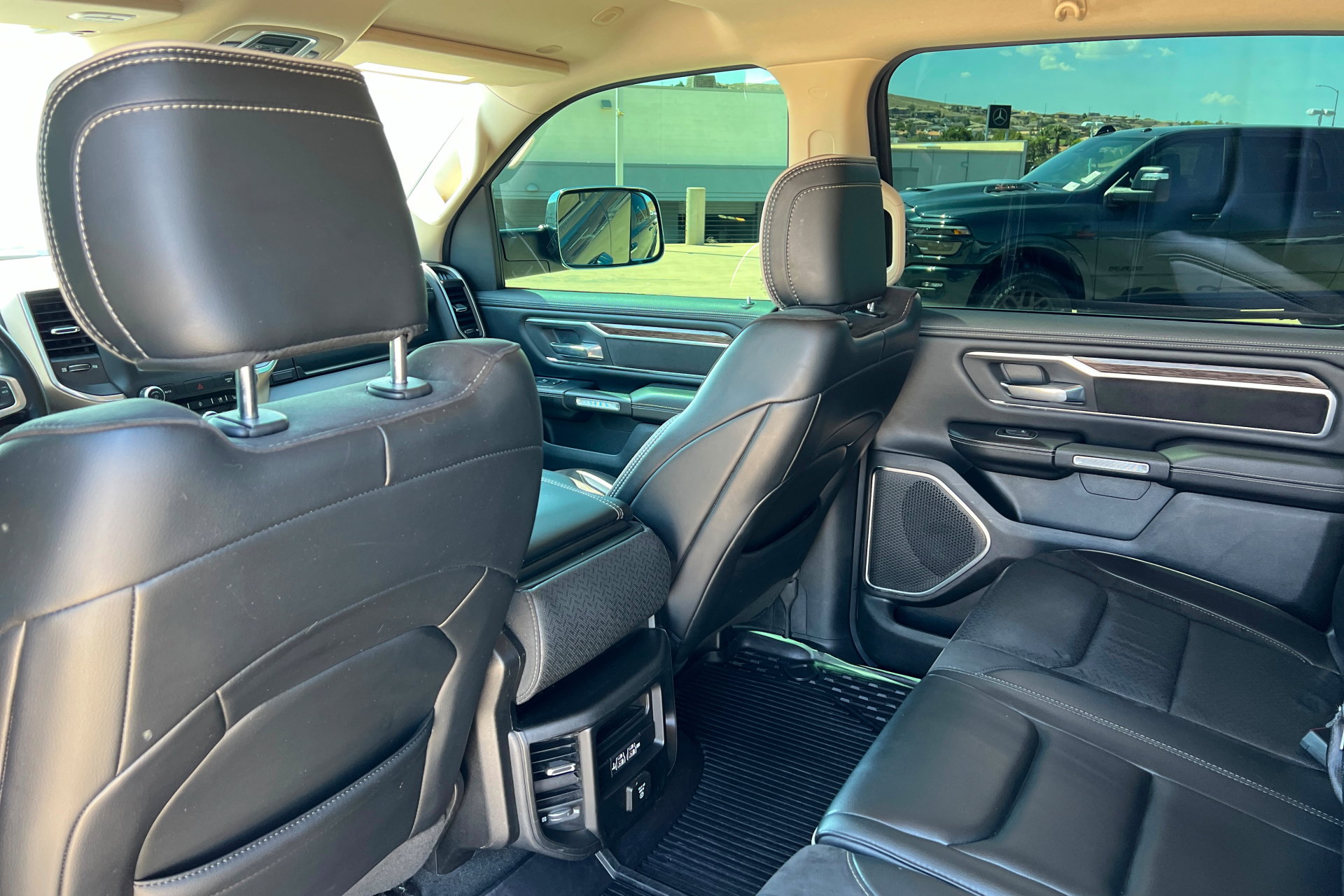 Used 2019 RAM 1500 Laramie w/ Trailer Tow Group AWD/4WD image 19
