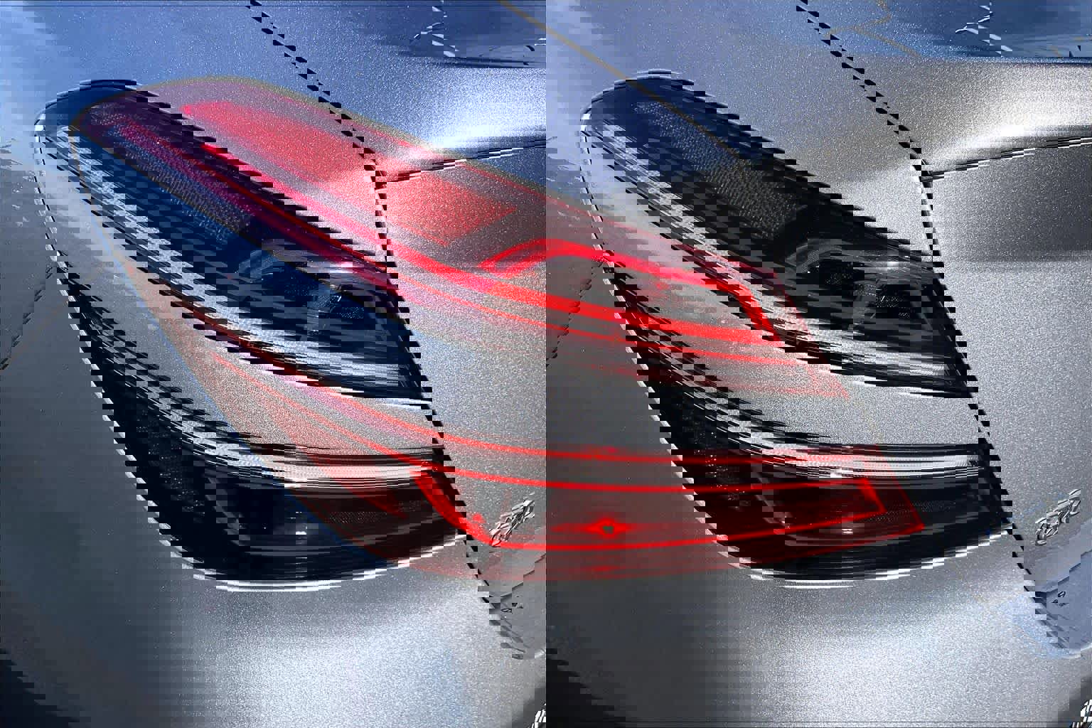 Used 2023 Genesis G70 2.0T w/ Sport Prestige Package image 28