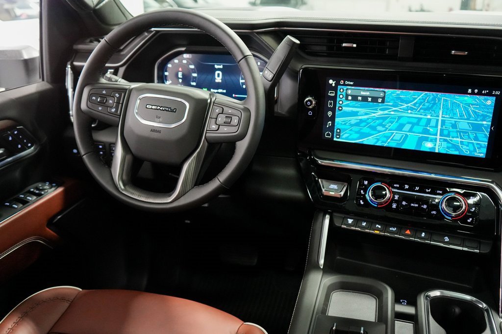 Used 2026 GMC Sierra 2500 Denali Ultimate image 11