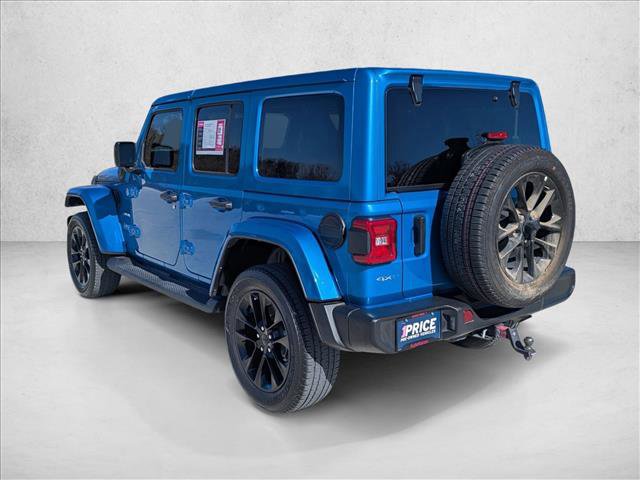 Used 2022 Jeep Wrangler Unlimited Sahara w/ Cold Weather Group image 8