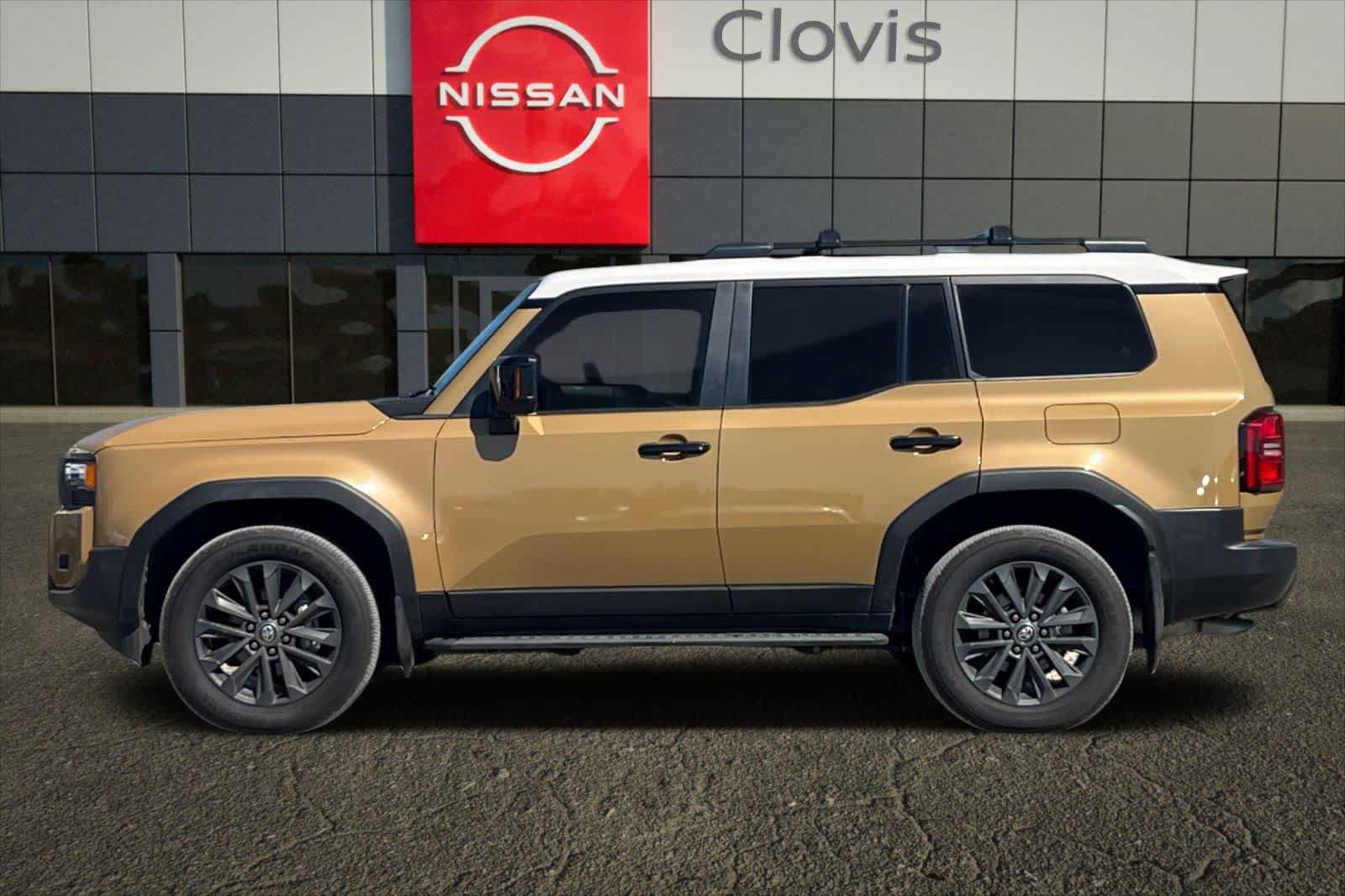 Used 2025 Toyota Land Cruiser w/ Premium Package image 6