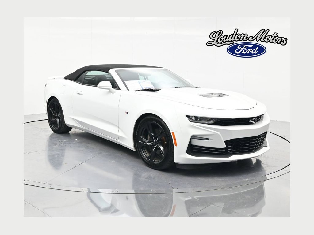 Used 2020 Chevrolet Camaro SS RWD image 1
