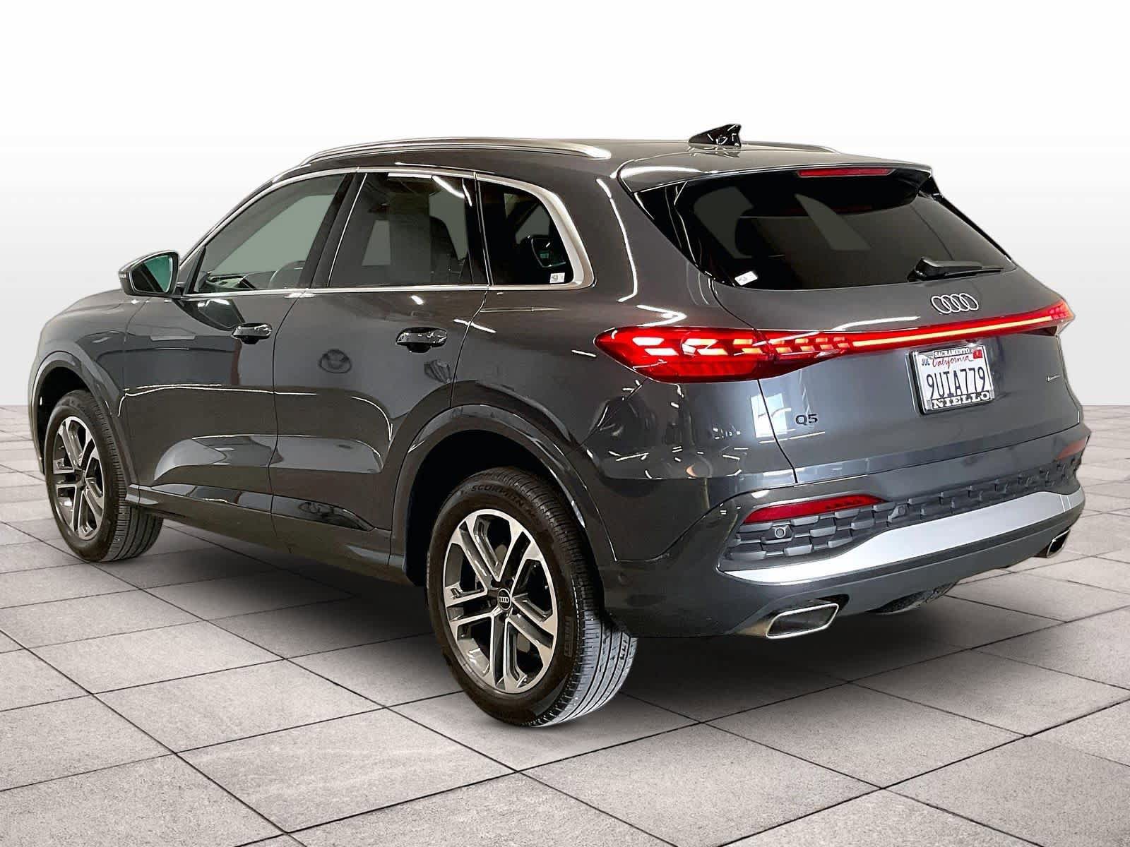 Certified 2025 Audi Q5 Premium w/ Convenience Package AWD/4WD image 13