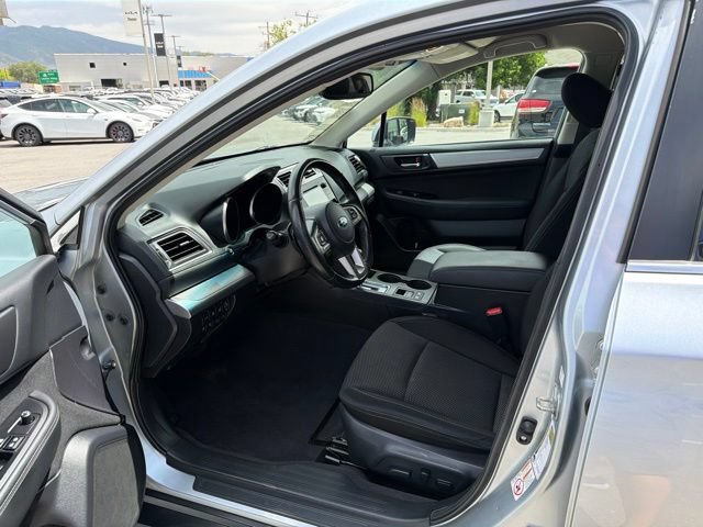 Used 2016 Subaru Outback 2.5i Premium AWD/4WD image 11