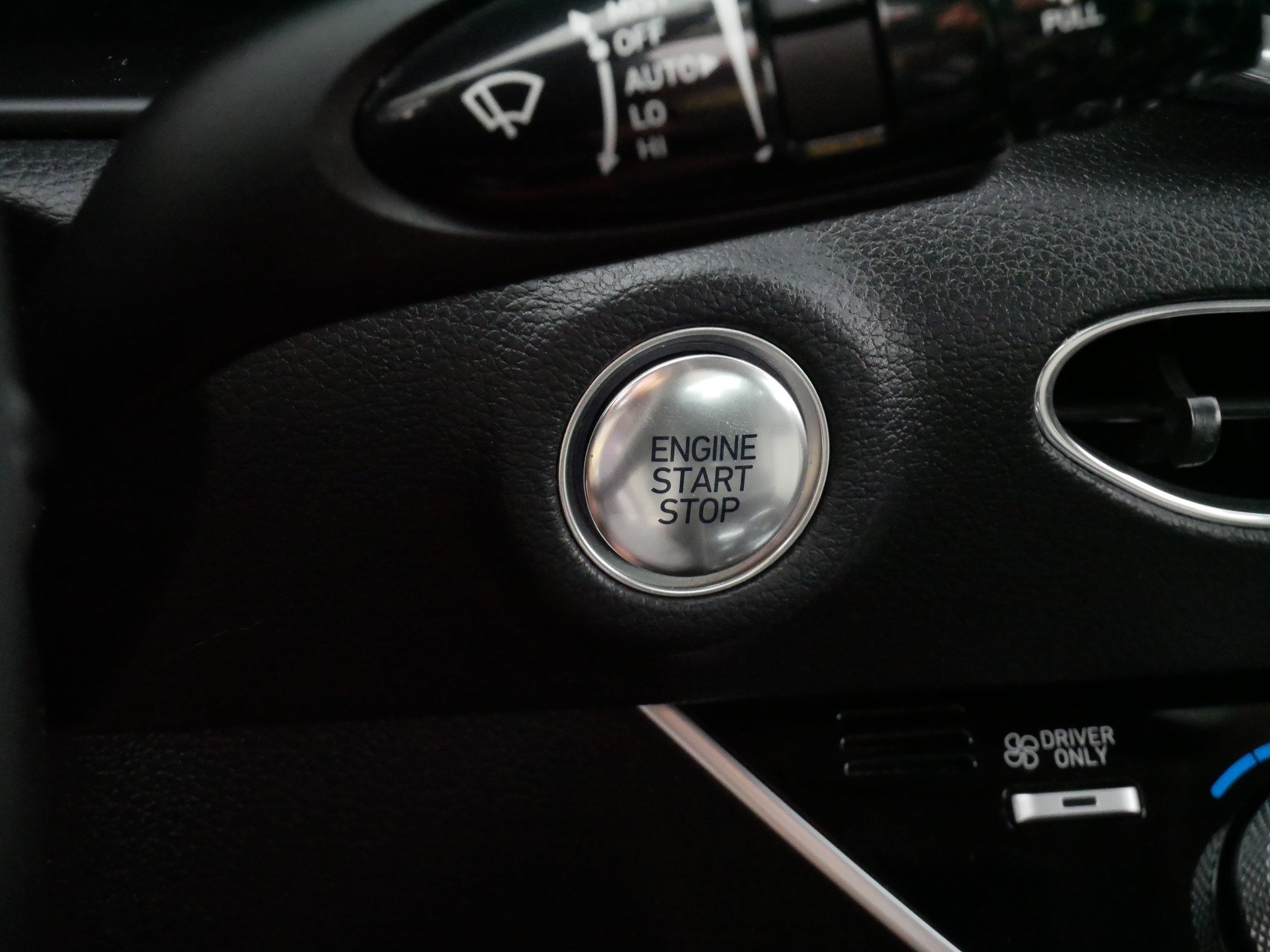 Used 2023 Hyundai Sonata Limited FWD image 33