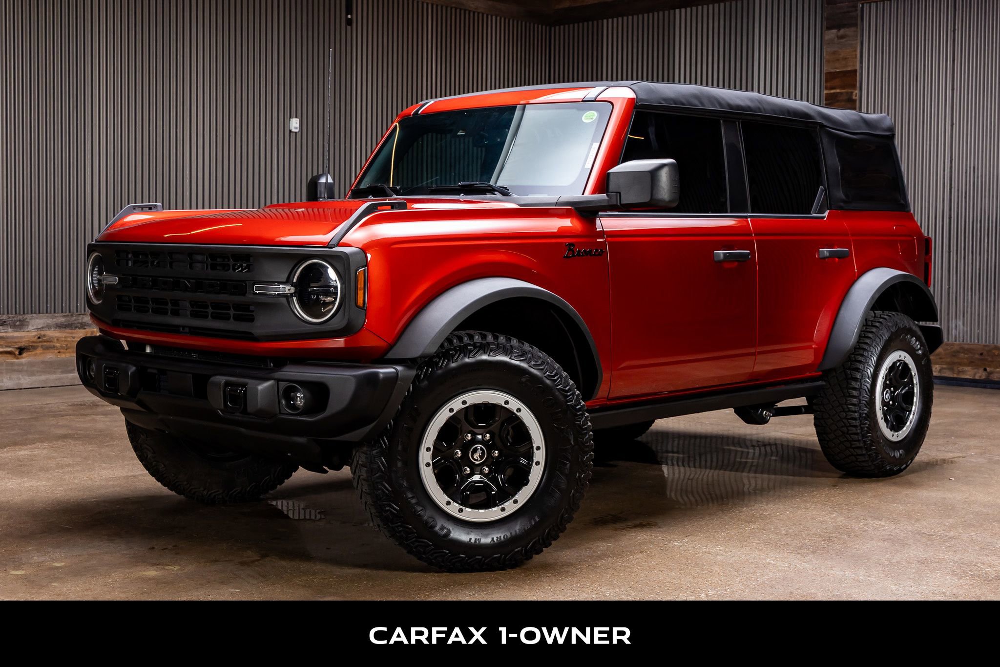 Used 2023 Ford Bronco Black Diamond w/ Sasquatch Package image 6