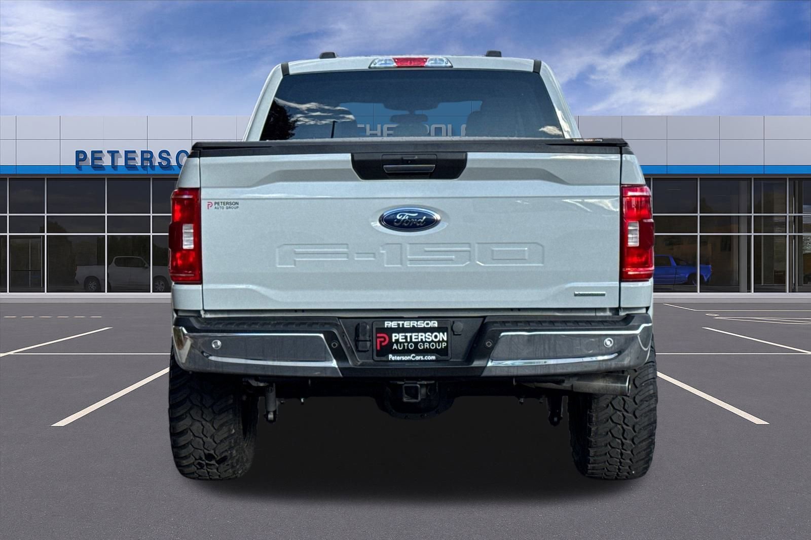 Used 2023 Ford F150 XLT w/ XTR Package image 5