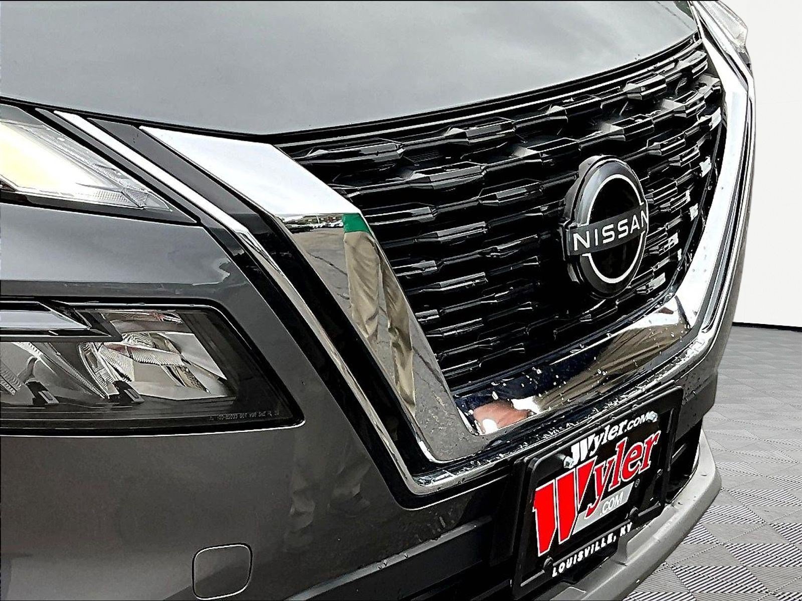 Certified 2023 Nissan Rogue S FWD image 31