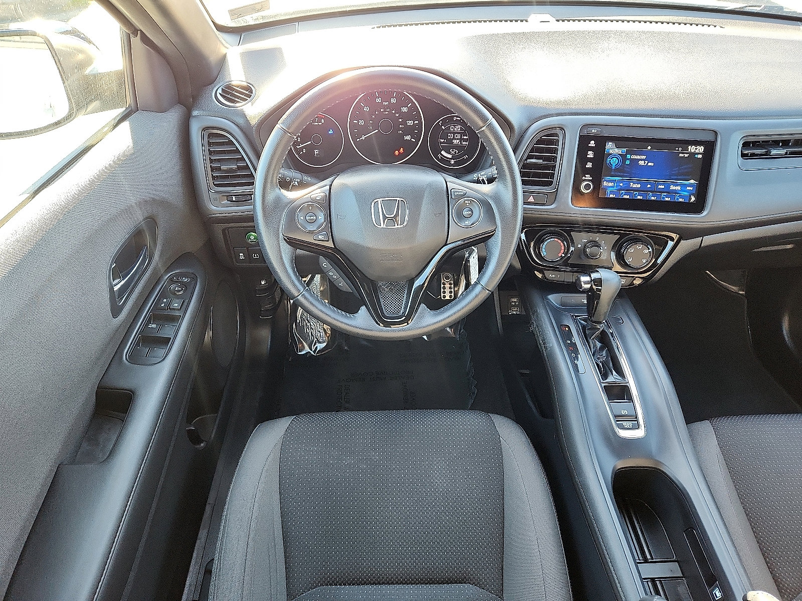 Used 2022 Honda HR-V Sport image 11